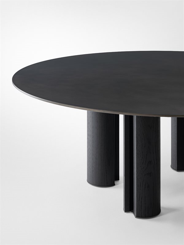 GallottiRadice_Simpodio W_ Bronzo Antico_det01_150RGB